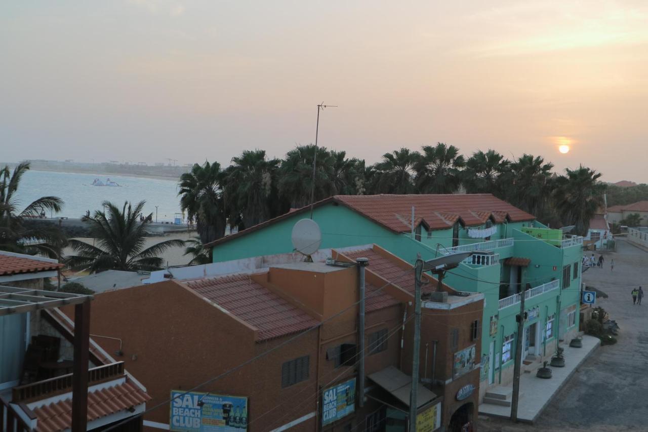 سانتا ماريا Surfzone Beachside Apartments المظهر الخارجي الصورة