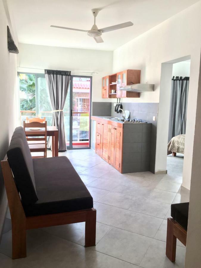 سانتا ماريا Surfzone Beachside Apartments المظهر الخارجي الصورة